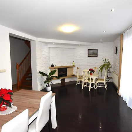 Homestay Pokoje Goscinne Bartoszewo *